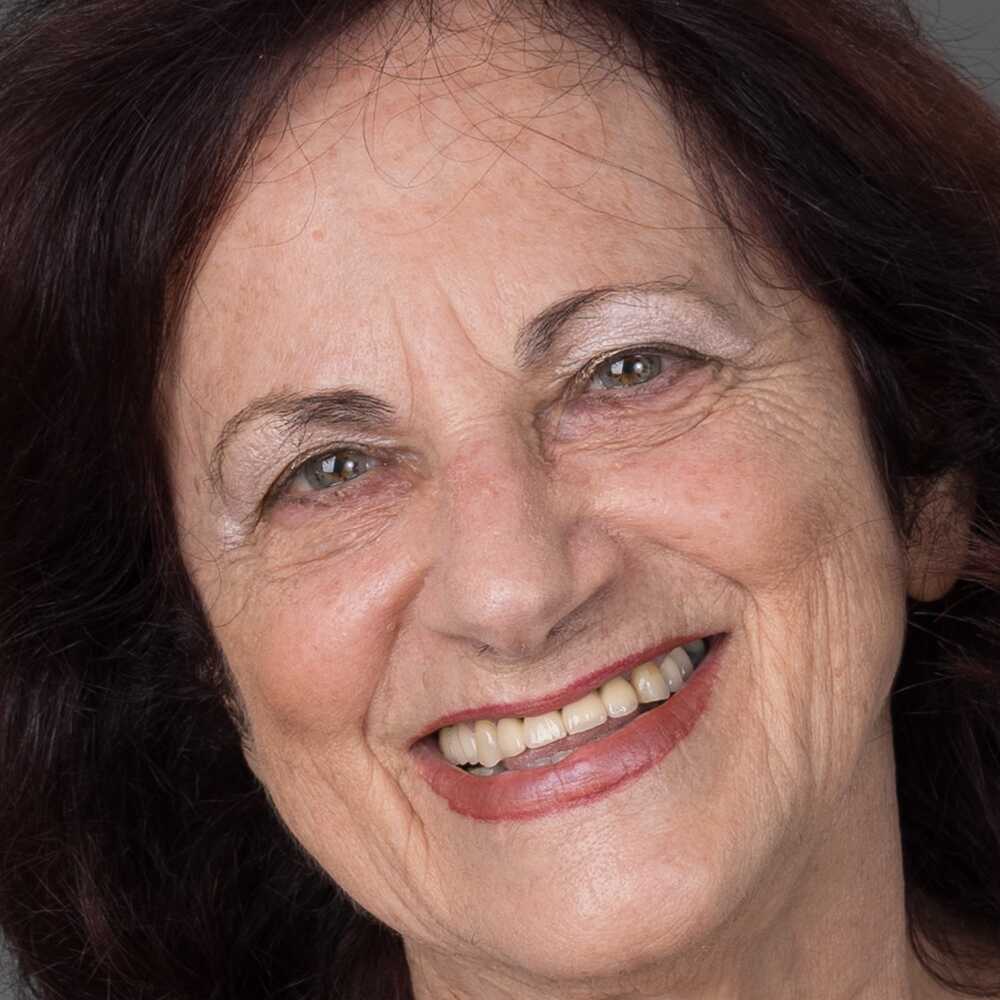 אפרת גל