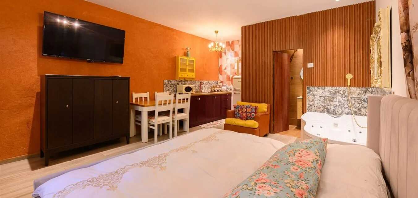 יחידות אירוח בי-ם | להזמנות 052-8011023